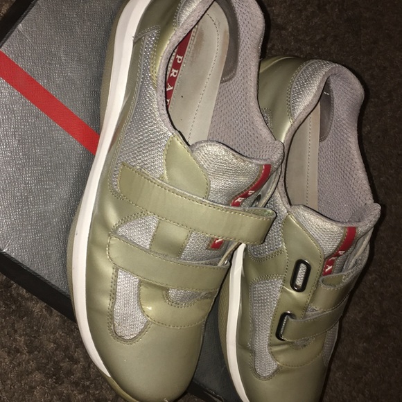 Men’s Prada Shoes - Picture 2 of 3